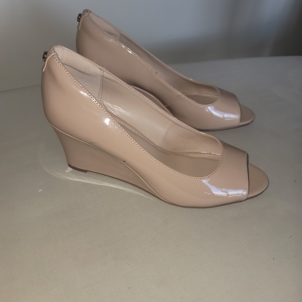 Kelly & Katie Blush Peep-Toe Wedges